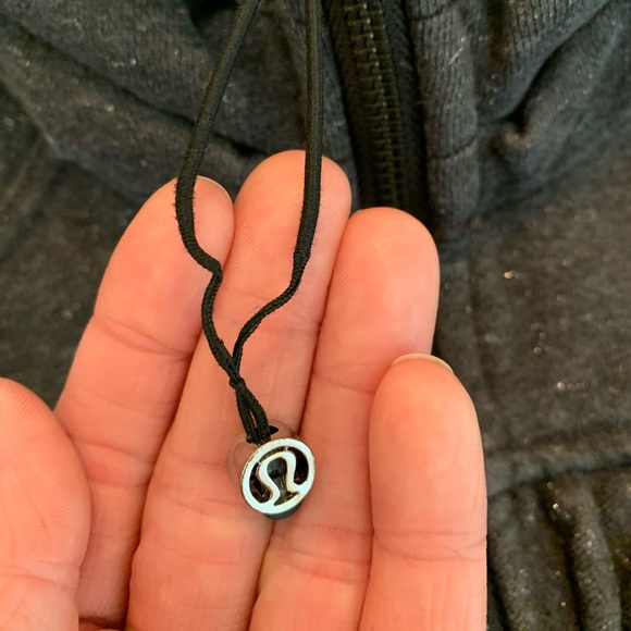 Lululemon Sparkle Scuba - Picture 6 of 11